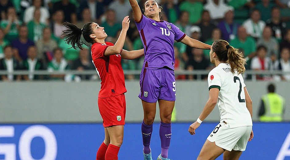 Bạo lực sân cỏ V-League: Thẻ đỏ bị bỏ sót và những trách nhiệm chưa được gọi tên Bạo lực sân cỏ V-League: Thẻ đỏ bị bỏ sót và những trách nhiệm chưa được gọi tên