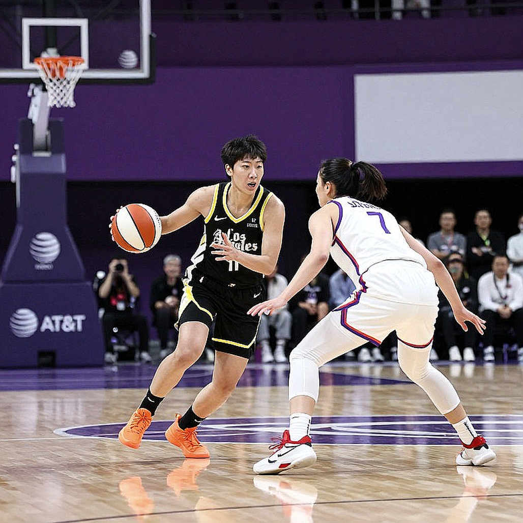 PullUp: Canh bạc truyền thông của Eurohoops và tín hiệu từ cặp bài trùng nhà báo – huấn luyện viên PullUp: Canh bạc truyền thông của Eurohoops và tín hiệu từ cặp bài trùng nhà báo – huấn luyện viên