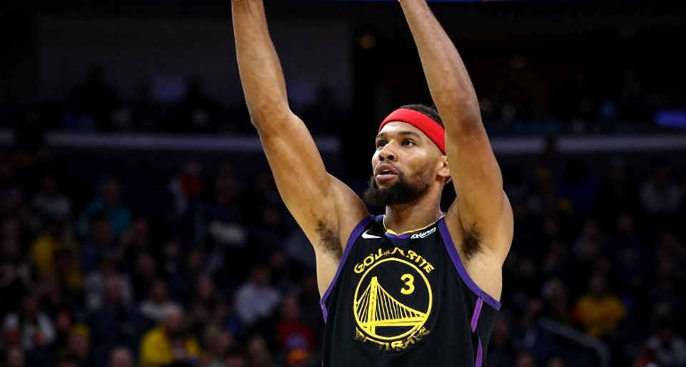 Mike James chờ đến giờ bóng nảy, Panathinaikos mất bốn trụ cột: vòng 1 EuroLeague 2026-27 được định đoạt bằng bảng tin y tế