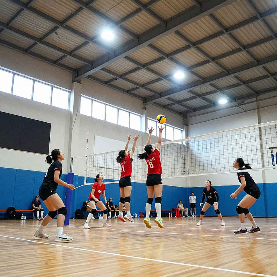 Mỹ hạ Canada 15-13 ở tiebreak chung kết NORCECA: hai đội hòa nhau 108-108 và dấu vết của một cuộc chuyển giao