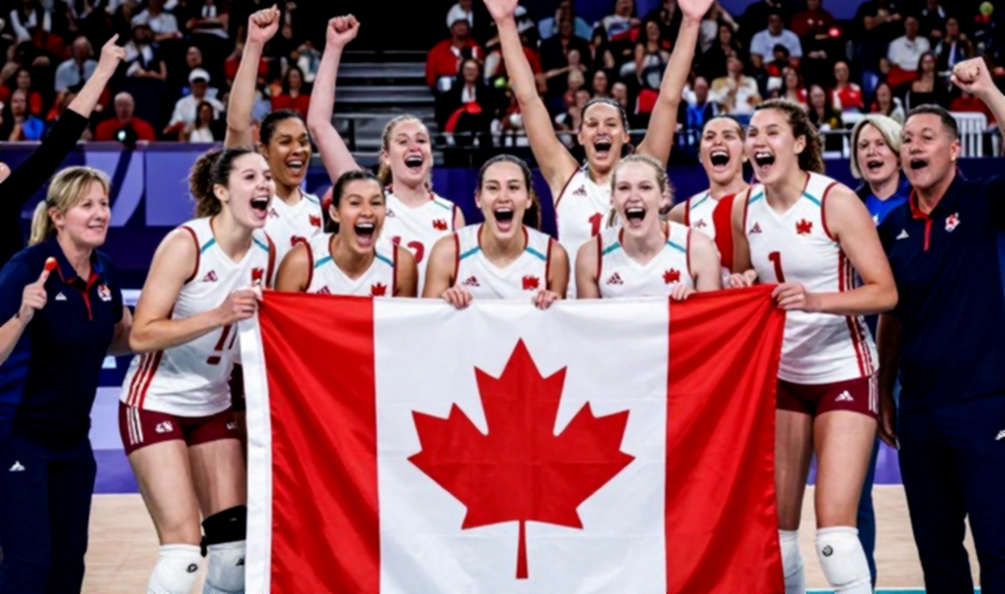 Kentucky hạ Louisville 3-1: Brooklyn DeLeye ghi 22 điểm và cú lật kèo từ .079 lên .420