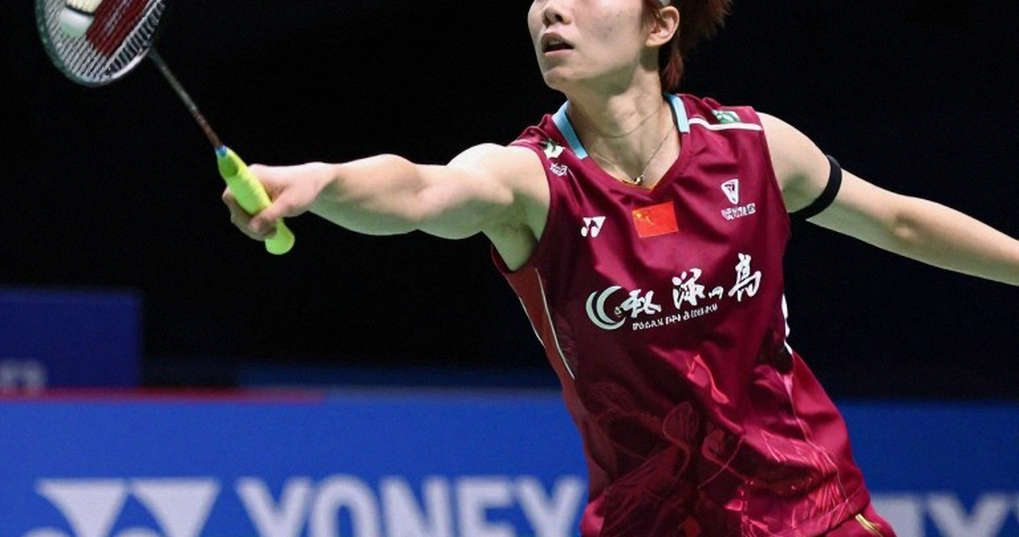 Chaliha, làn khói mờ và khoảng trống tiêu chuẩn ở tầng đáy World Tour