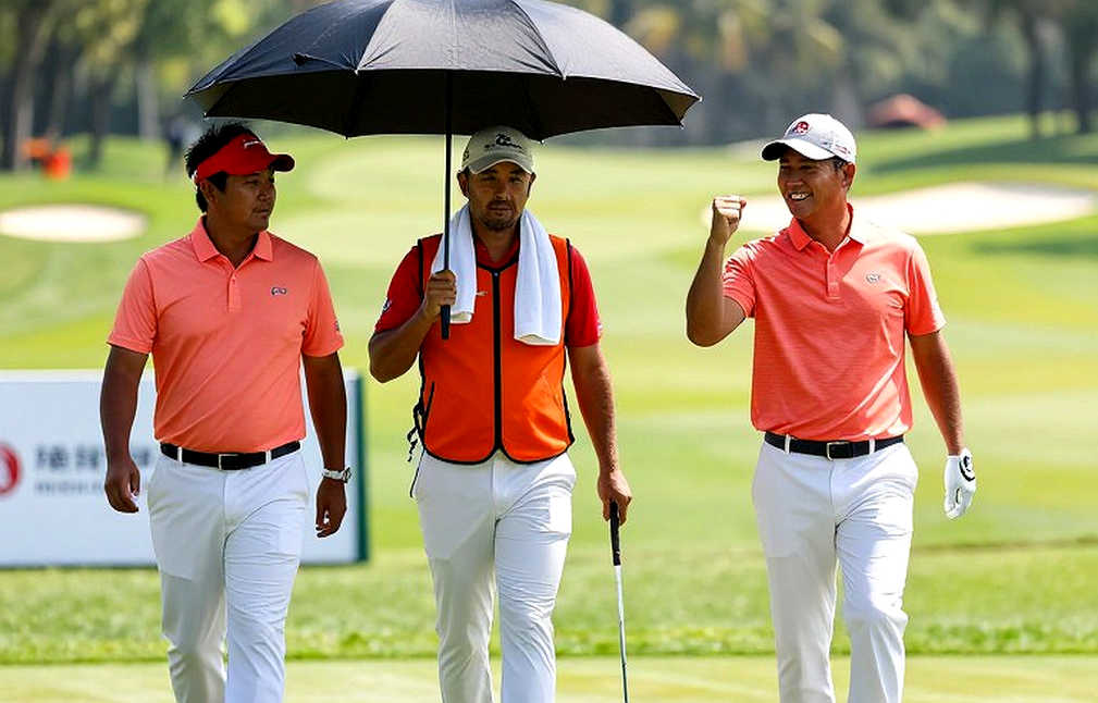 Câu hỏi triệu đô ở Medinah: Tuyển Mỹ thua sạch foursomes ba kỳ liên tiếp và Brandt Snedeker vẫn không gọi được tên căn bệnh
