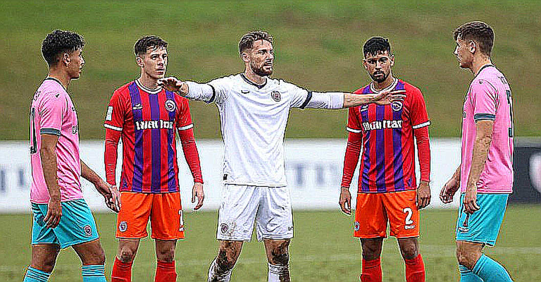 Ba trận giống hệt nhau: bài toán ba trung vệ của U23 Việt Nam