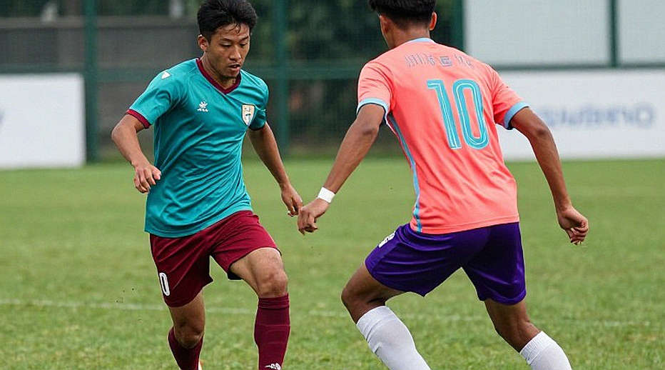 Lê Giang Patrik và ba tín hiệu nằm ngoài khung thành Lê Giang Patrik và ba tín hiệu nằm ngoài khung thành