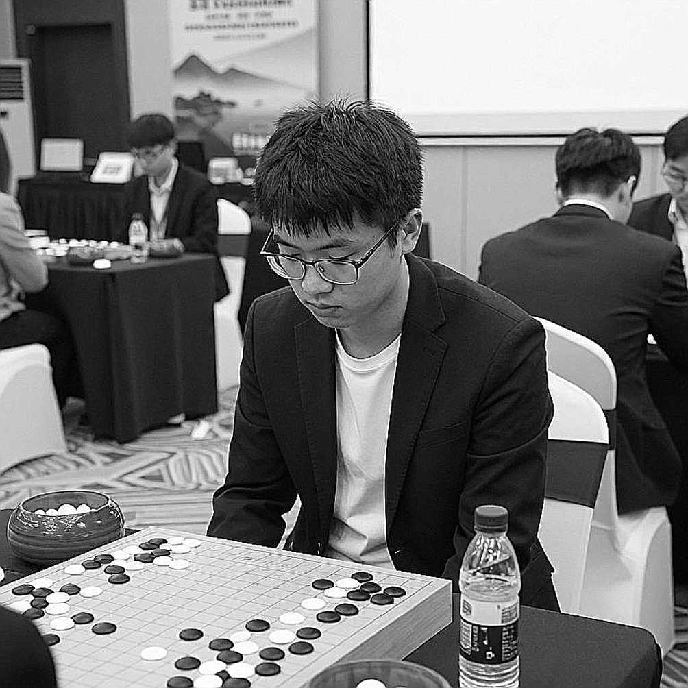 Carlsen và câu hỏi lớn: Khi AI khiến con người không còn xuất sắc đến thế