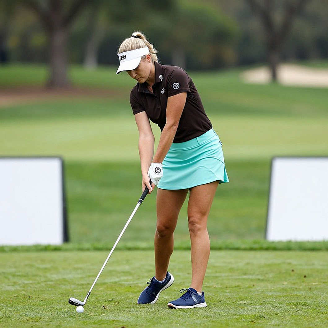 Tám lớp dữ liệu sau một cú gạt bóng: điều gì đang định hình mùa giải golf chuyên nghiệp
