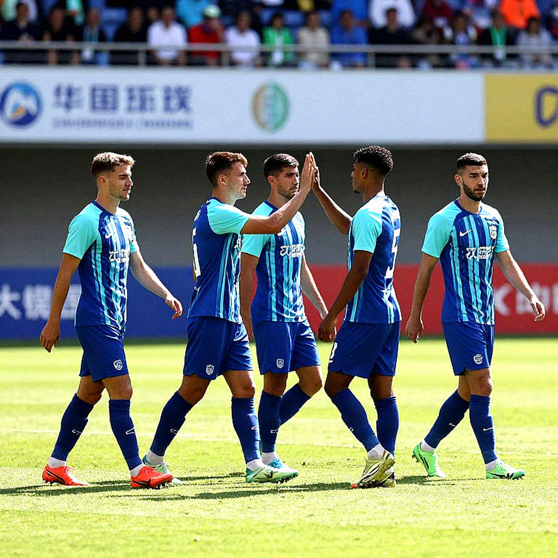 Persib Bandung 1-0 FC Seoul: Pragmatism, Absences and the Fine Print Persib Bandung 1-0 FC Seoul: Pragmatism, Absences and the Fine Print