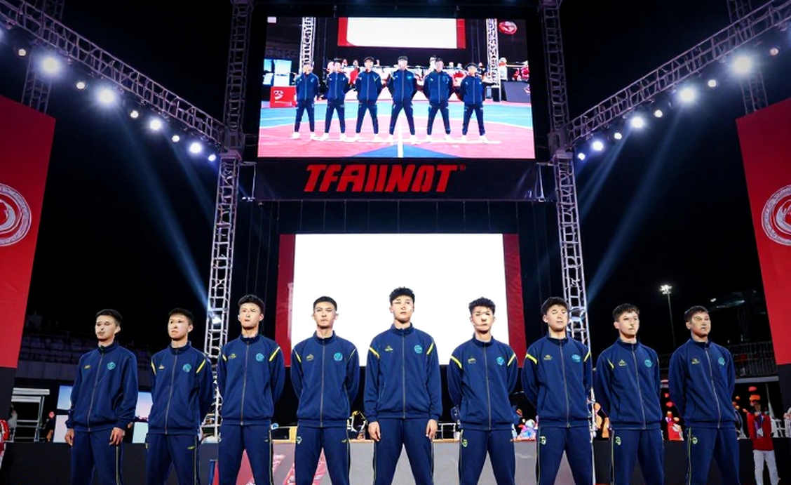 Ultimate Championship: 150.000 USD, phép chia chưa tròn và khoảng trống 16 suất Ultimate Championship: 150.000 USD, phép chia chưa tròn và khoảng trống 16 suất