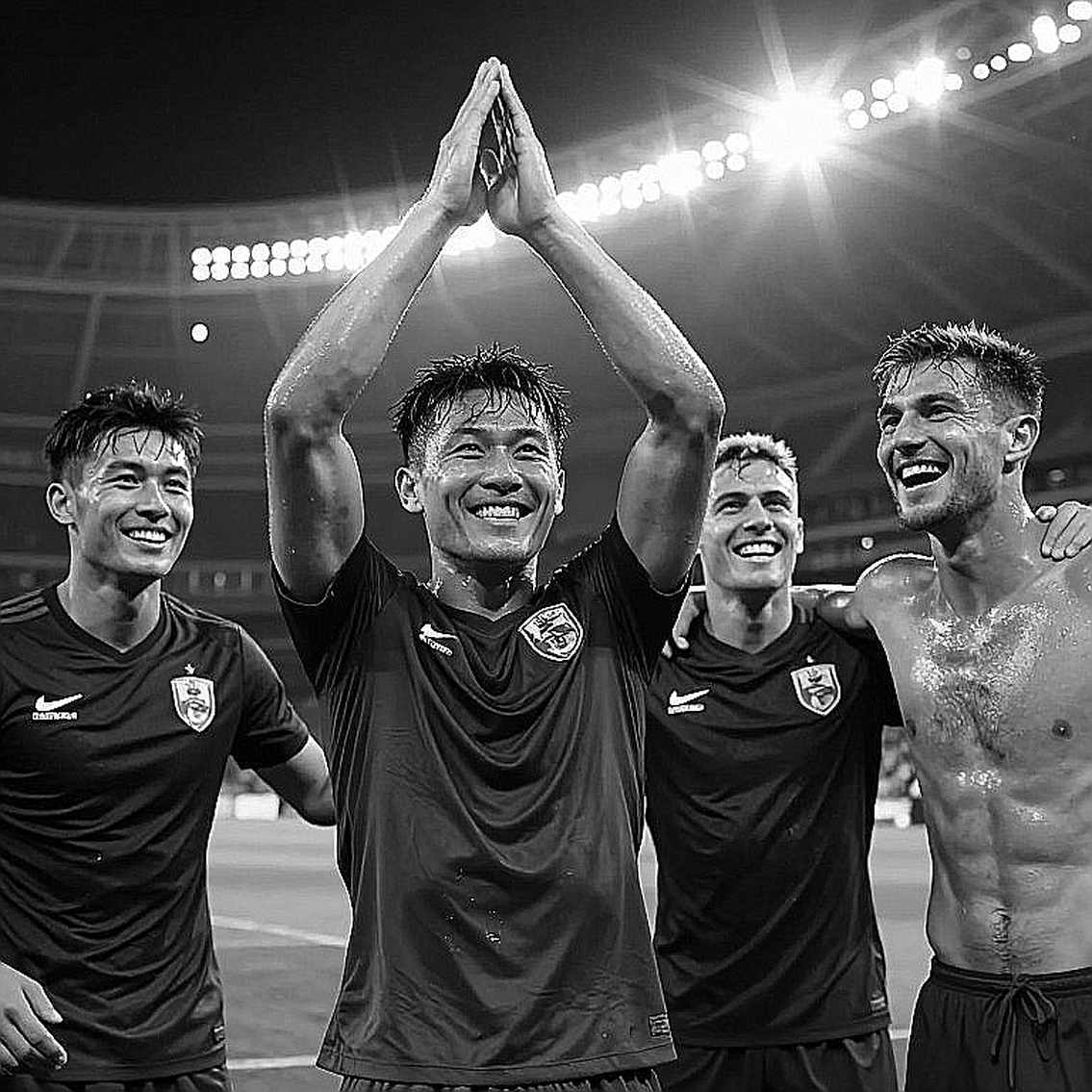 U16 Việt Nam thua U16 Australia 2-4: Ba bàn thua đi cùng một con đường, và hóa đơn của lối chơi dương tính