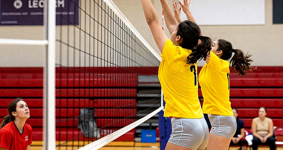 Mỹ vô địch bóng chuyền nam NORCECA lần thứ 11: Trận chung kết 108-108 và cuộc chuyển giao nơi hàng biên